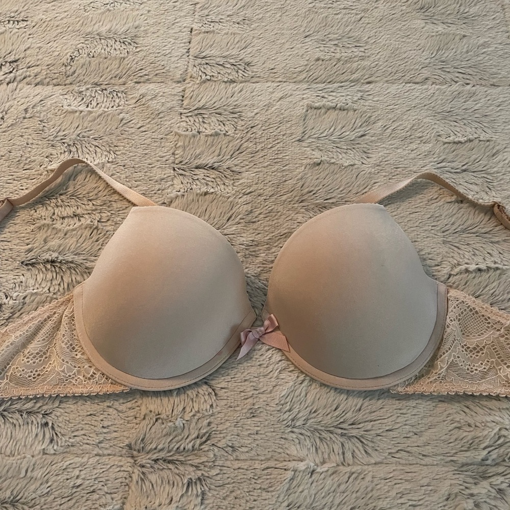 Victoria’s Secret 34C Tan Push Up Bra